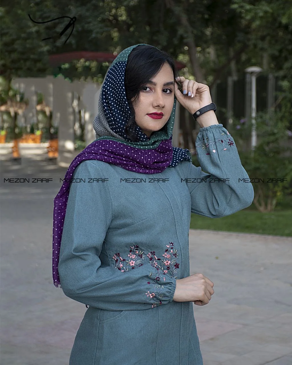 تصویر کوچک