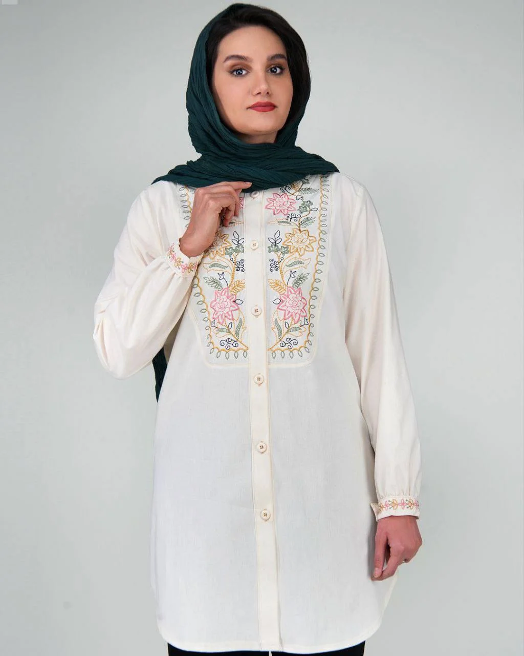 شومیز شادان