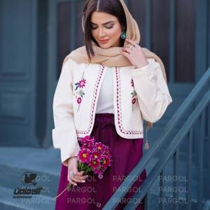 کت و دامن میترا