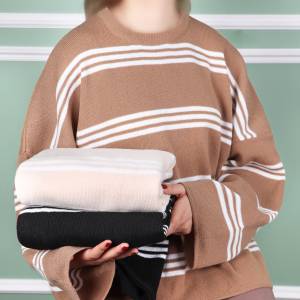 بلوز بافت خط دار